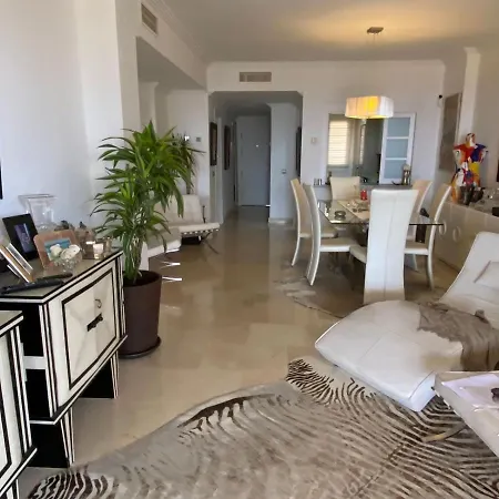 De Lujo En Marbella Con Maravillosas Vistas Al Mar Entre Campos De Golf Apartment Estepona